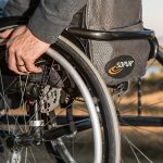 Fauteuil roulant - tétraplgique - paraplégique - béquilles - indemnisation